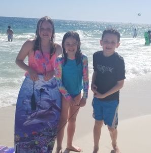 Meet your Posher, Liz